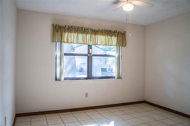 2025 SYLVESTER ROAD AA1, Lakeland, FL 33803