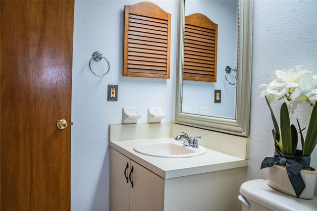 2025 SYLVESTER ROAD AA1, Lakeland, FL 33803