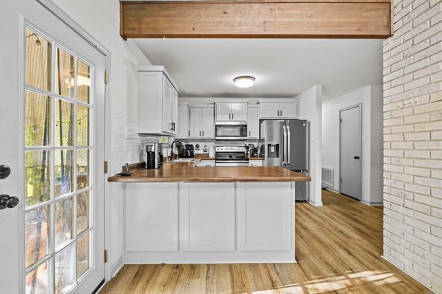 24 Sun Vista Lane, Cabot, AR 72023