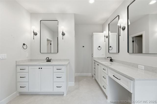 2838 E 141st Court S, Bixby, OK 74008