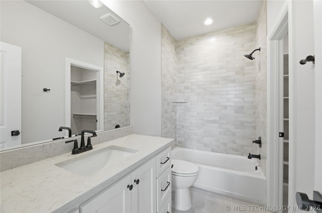 2838 E 141st Court S, Bixby, OK 74008