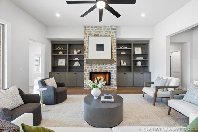 2838 E 141st Court S, Bixby, OK 74008