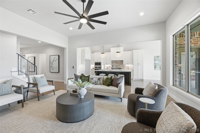 2838 E 141st Court S, Bixby, OK 74008