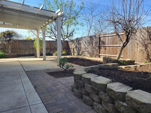 9381 Viridian St, Elk Grove, CA 95624