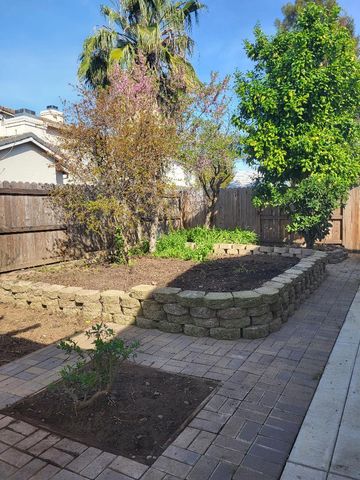 9381 Viridian St, Elk Grove, CA 95624