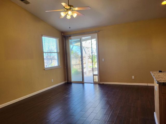 9381 Viridian St, Elk Grove, CA 95624