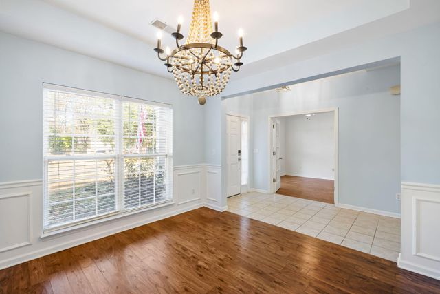 1520 Saint Stephens Way, Hanahan, SC 29410