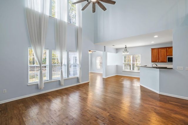 1520 Saint Stephens Way, Hanahan, SC 29410