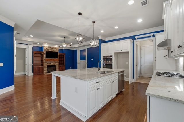 109 Laurel Canyon Trail, Canton, GA 30114