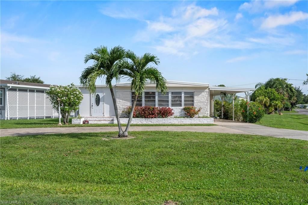 1 Cannes DR, NAPLES, FL 34112 — photo 2