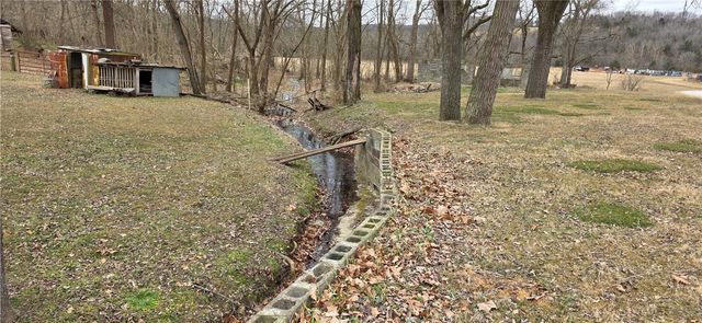 3481 Marion County 3005, Yellville, AR 72687