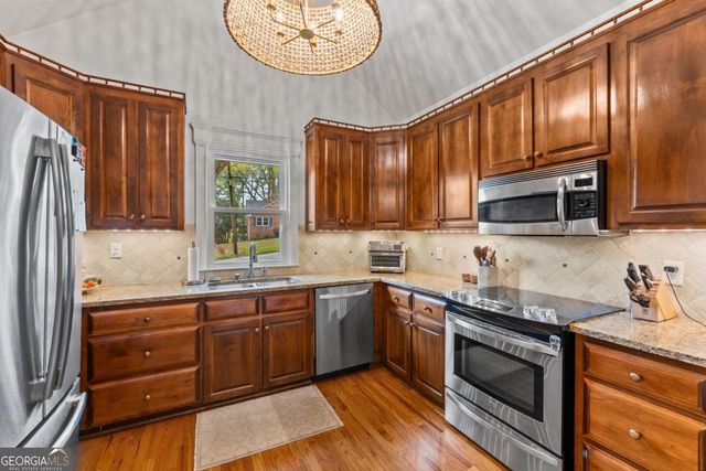 109 St James Drive, Athens, GA 30606