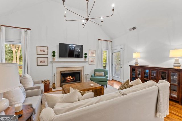 109 St James Drive, Athens, GA 30606