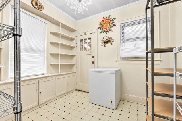 84-42 Charlecote Ridge, Jamaica Estates, NY 11432