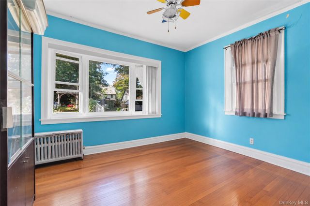 84-42 Charlecote Ridge, Jamaica Estates, NY 11432