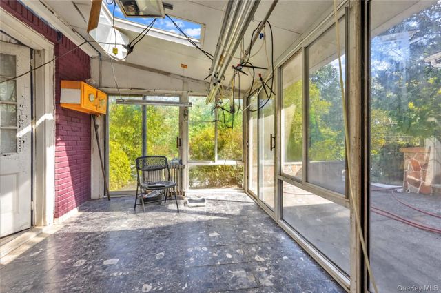84-42 Charlecote Ridge, Jamaica Estates, NY 11432