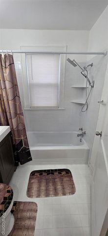 7113 Kendal Street, Dearborn, MI 48126