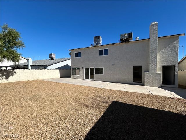 5035 Meadow Grove Court, Las Vegas, NV 89120