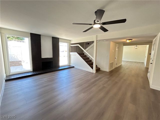 5035 Meadow Grove Court, Las Vegas, NV 89120