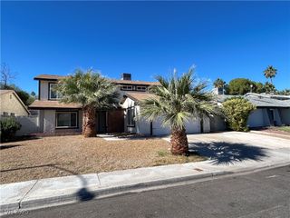 5035 Meadow Grove Court, Las Vegas, NV 89120