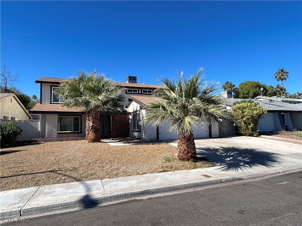 5035 Meadow Grove Court, Las Vegas, NV 89120