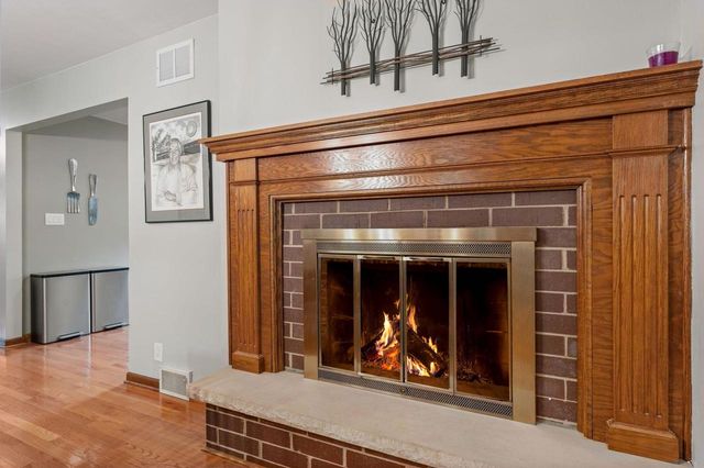 8827 47th AVENUE, Kenosha, WI 53142