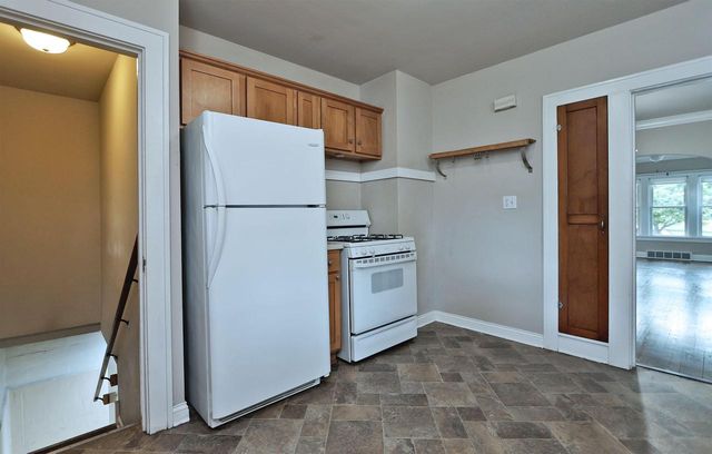 2726 75th STREET, Kenosha, WI 53143