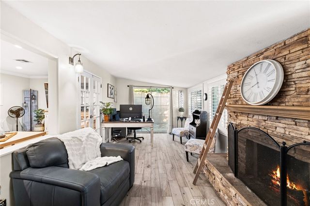 18640 E Mauna Loa, Azusa, CA 91702