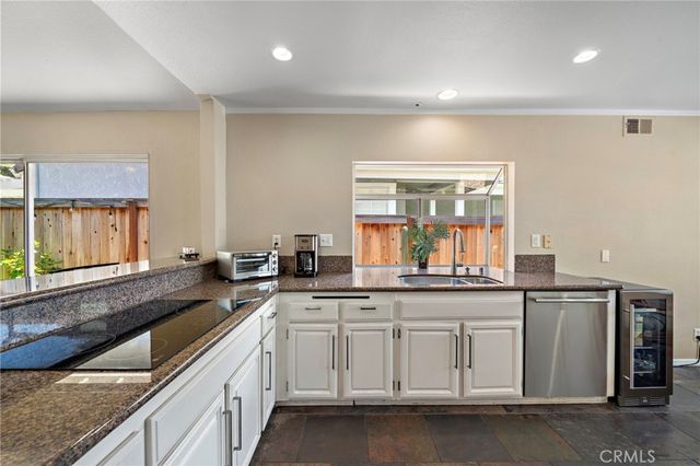 2140 Via Teca, San Clemente, CA 92673
