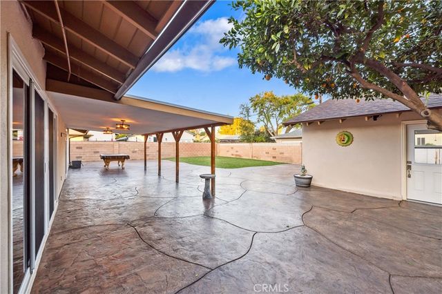 7710 Shoup, West Hills, CA 91304