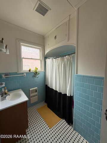 1326 W University Avenue, Lafayette, LA 70506