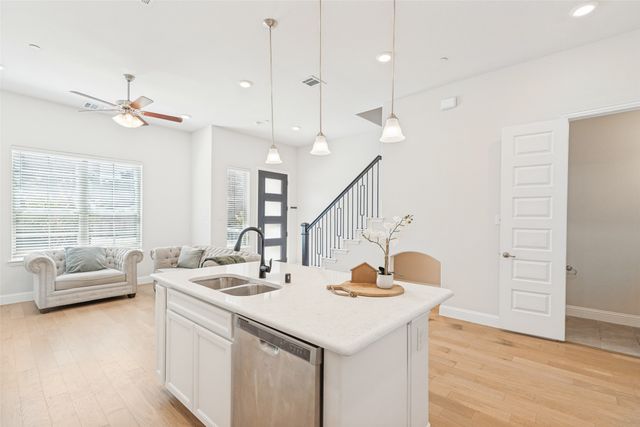 2917 Troutt Drive, Carrollton, TX 75010