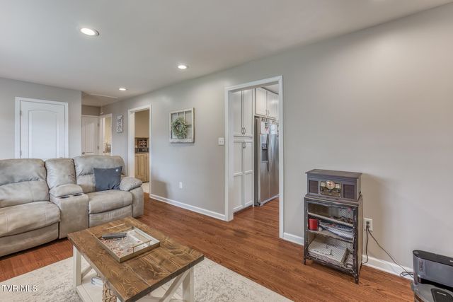 105 Eastern Star Road, Jonesborough, TN 37659