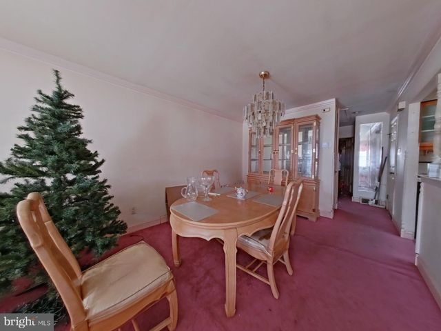 7402 DICKS AVE, Philadelphia, PA 19153