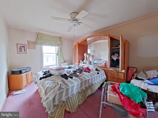 7402 DICKS AVE, Philadelphia, PA 19153