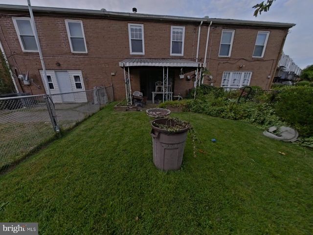 7402 DICKS AVE, Philadelphia, PA 19153