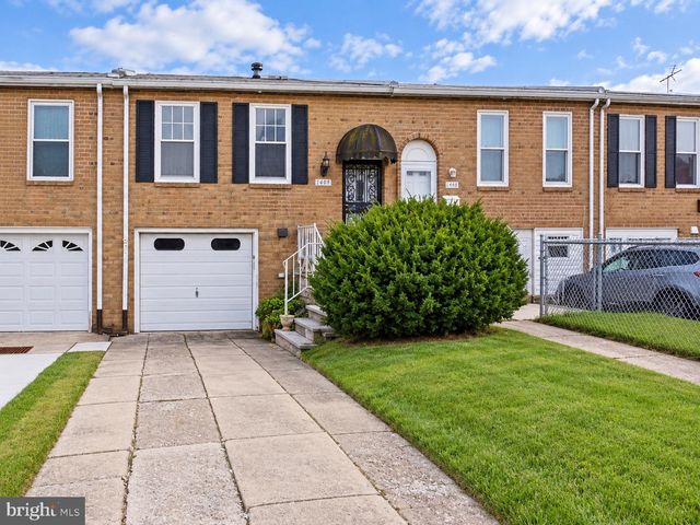 7402 DICKS AVE, Philadelphia, PA 19153