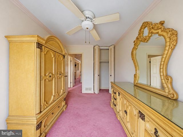 7402 DICKS AVE, Philadelphia, PA 19153