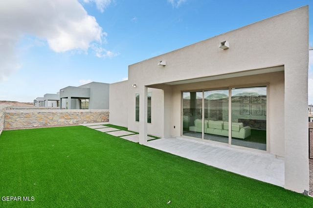 12648 Fredericksburg Avenue, Horizon City, TX 79928