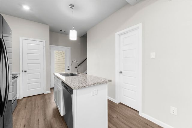 8161 Tate Street B, Houston, TX 77028