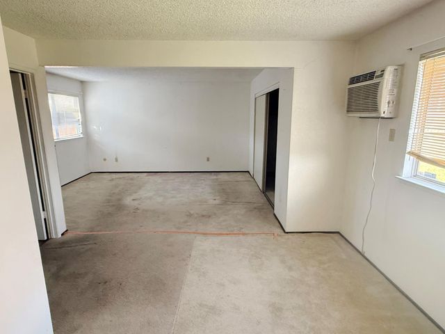 7637 Nixos Way, Sacramento, CA 95823