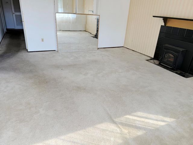 7637 Nixos Way, Sacramento, CA 95823