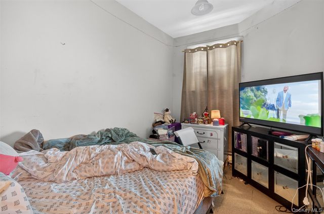 57-59 Waring Place, Yonkers, NY 10703