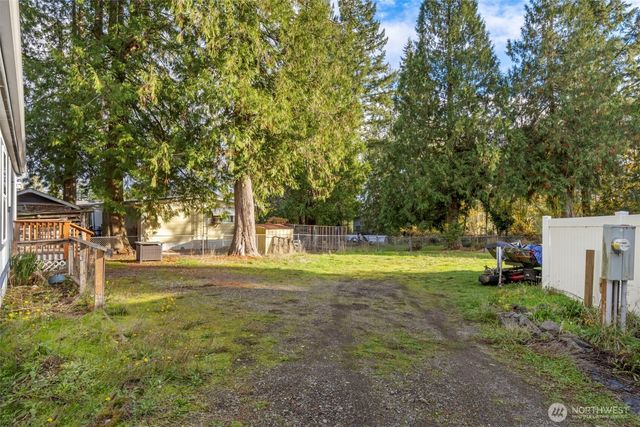 110 E Huckleberry Drive, Grapeview, WA 98546