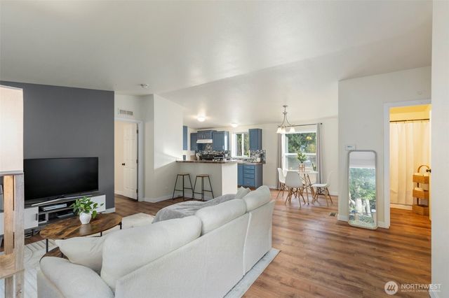 110 E Huckleberry Drive, Grapeview, WA 98546