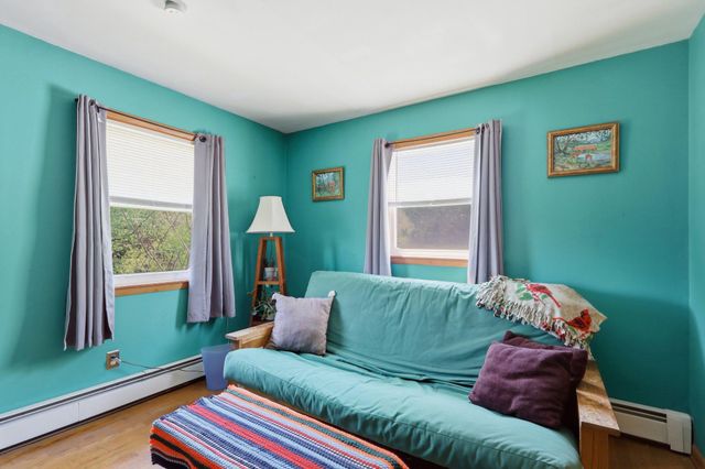 34 HOLLOW HORN RD, Erwinna, PA 18920