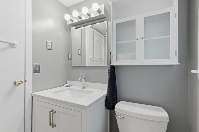 34 HOLLOW HORN RD, Erwinna, PA 18920