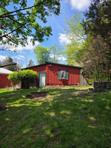 34 HOLLOW HORN RD, Erwinna, PA 18920