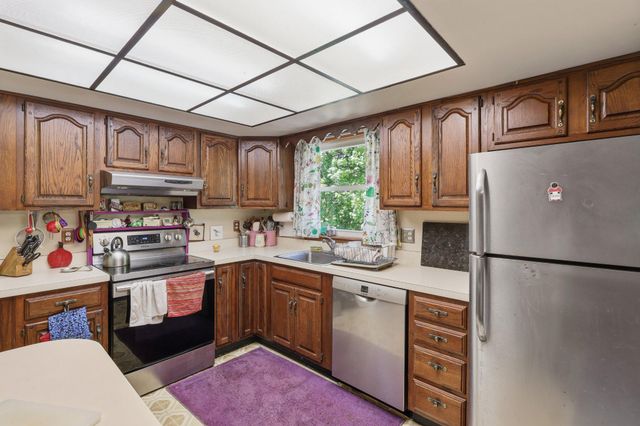 34 HOLLOW HORN RD, Erwinna, PA 18920