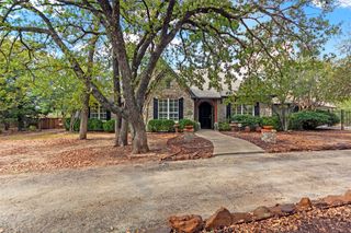 15 Oak Bluff Drive, Cross Roads, TX 76227